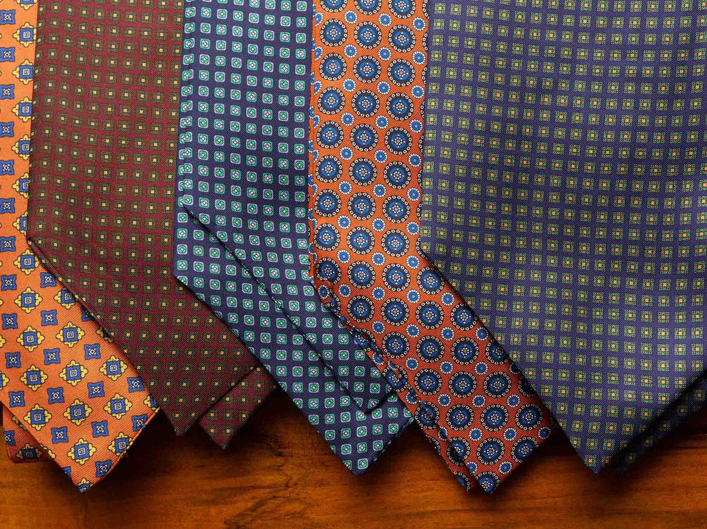 The Silk Ascot Guide: History, Style Tips, and How to Wear It