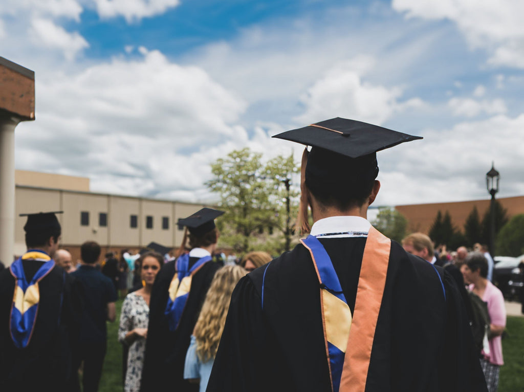 Silk Ties for Graduations: Style Ideas for a Sophisticated Look