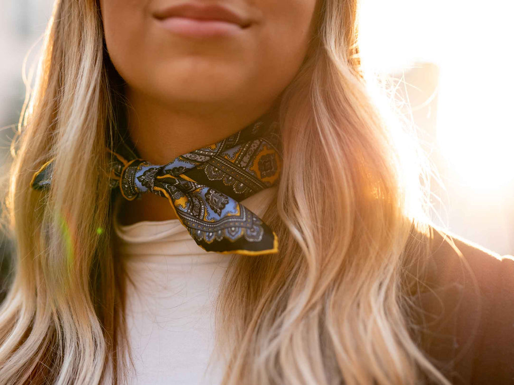 How to Wear a Silk Pocket Square as a Woman: 7 Chic & Elegant Ideas