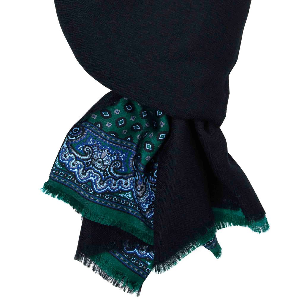 Green and Black Geometric Cashmere Scarf Serà Fine Silk
