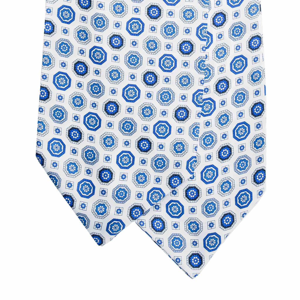 White Silk Ascot with Big Blue Medallions Serà Fine Silk