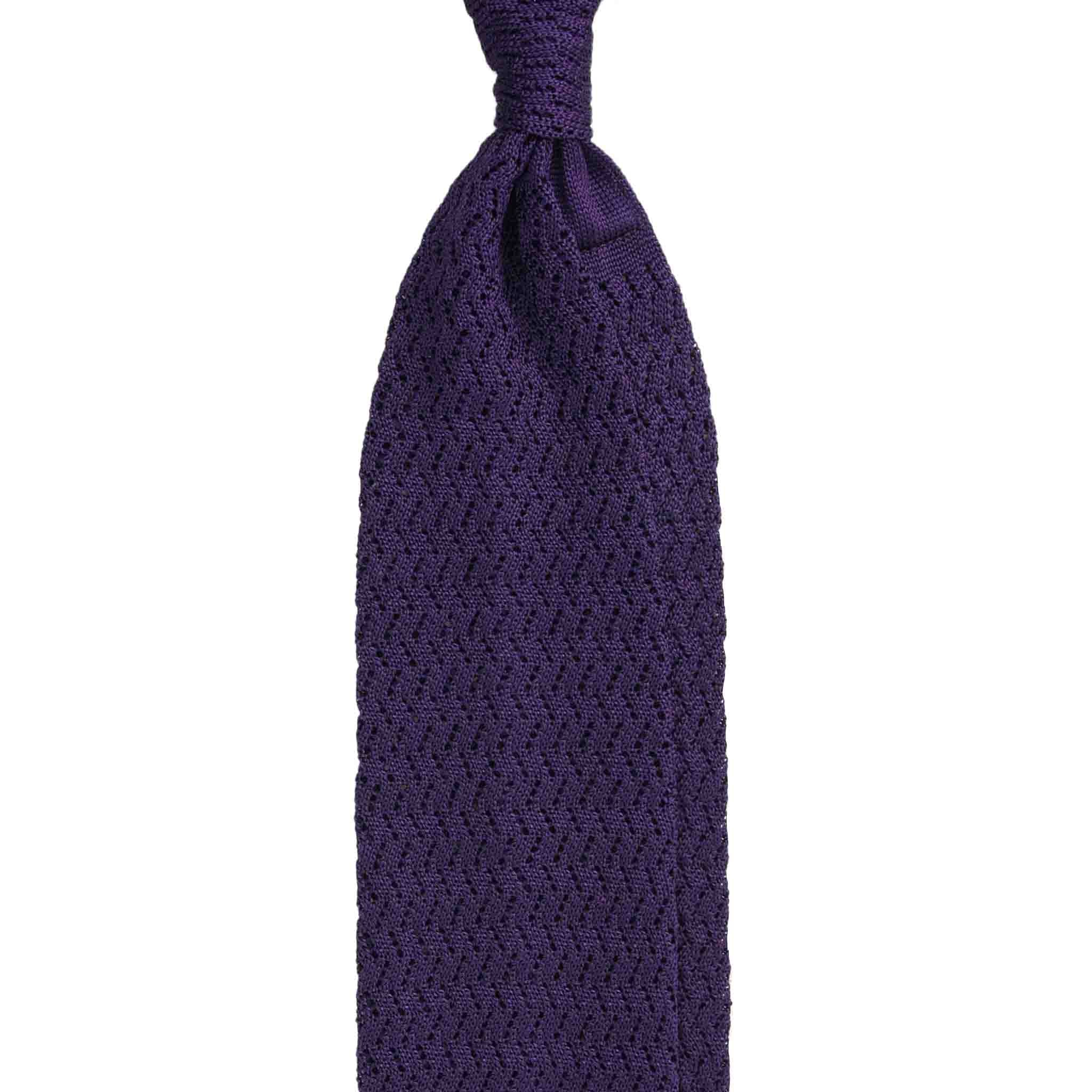 Dark Knitted Tie Zig Zag V Point
