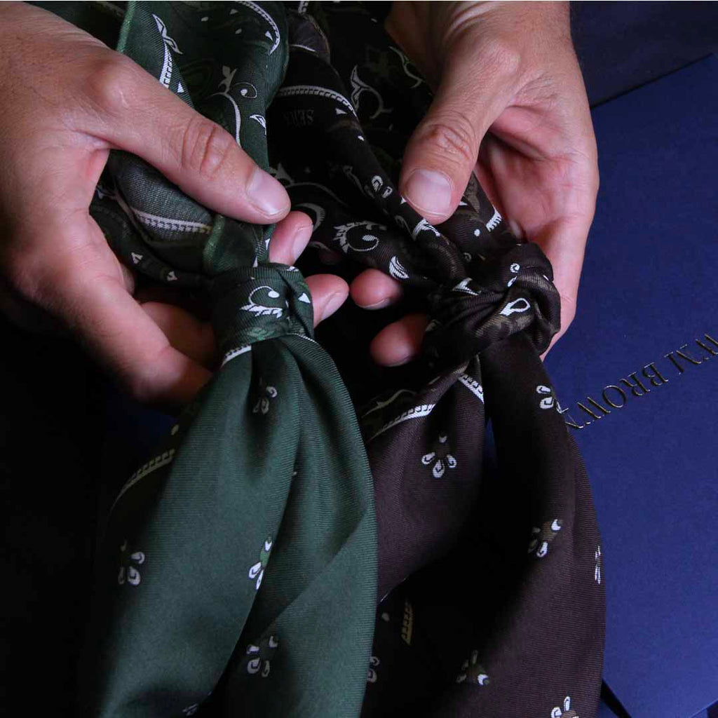 Serà x WM Brown - Cotton & Silk Green Bandana Serà Fine Silk