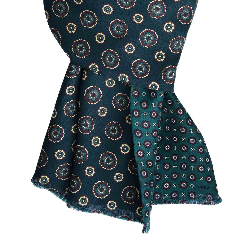 Green Silk Scarf with Flower Medallions Serà Fine Silk