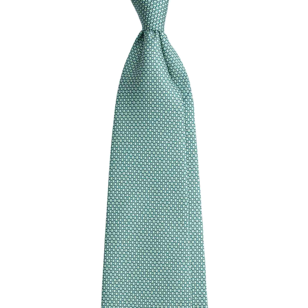 Light Green Silk Tie with Geometric Micropattern Serà Fine Silk
