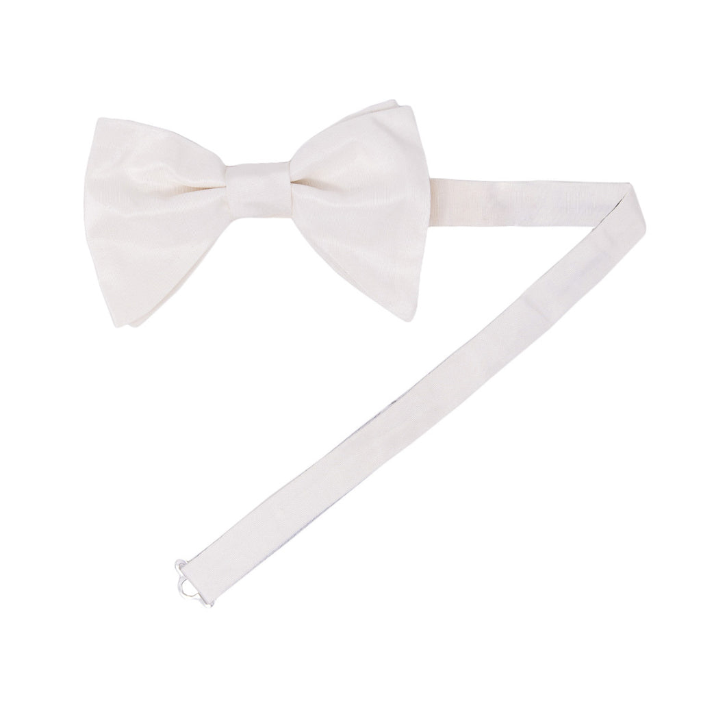 White Silk Textured Bow Tie Pre-Tied Butterfly Serà Fine Silk