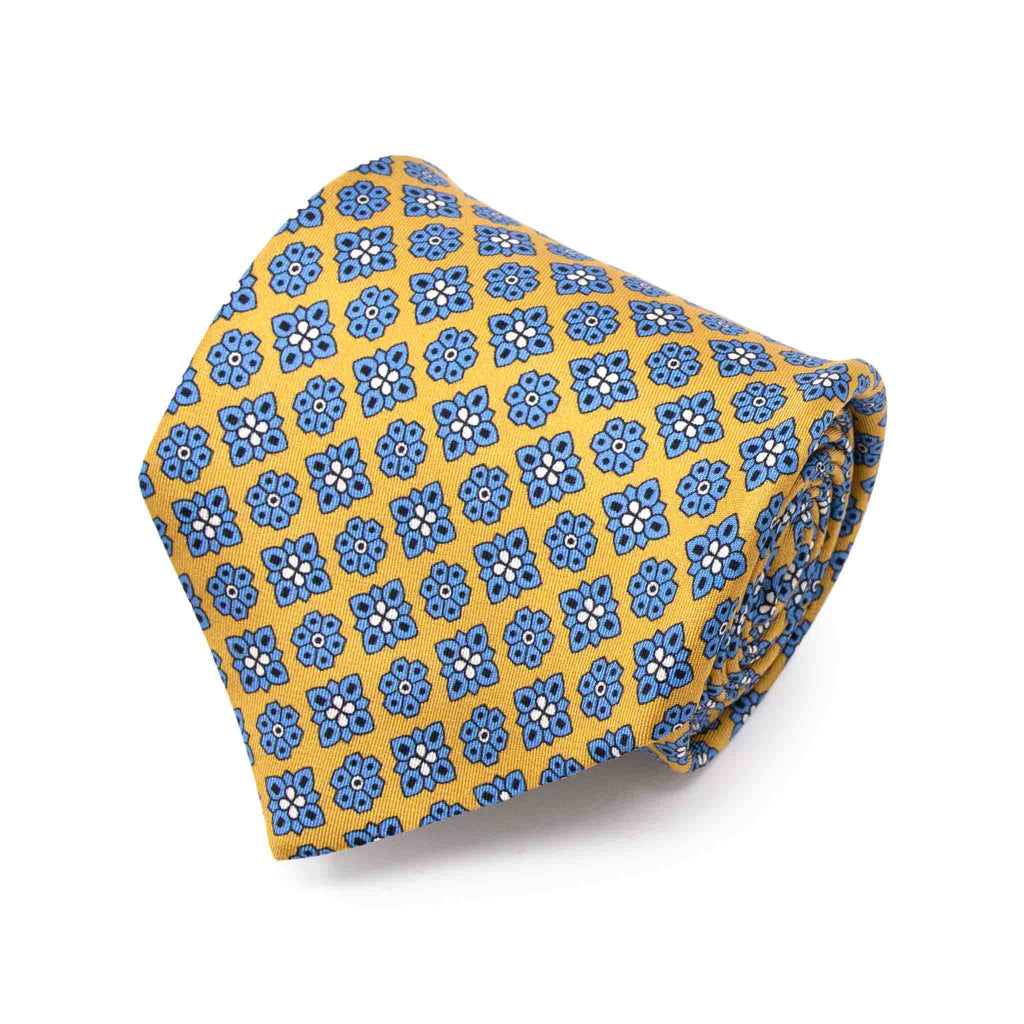 yellow with light blue flowers patterned silk tie - serà fine silk