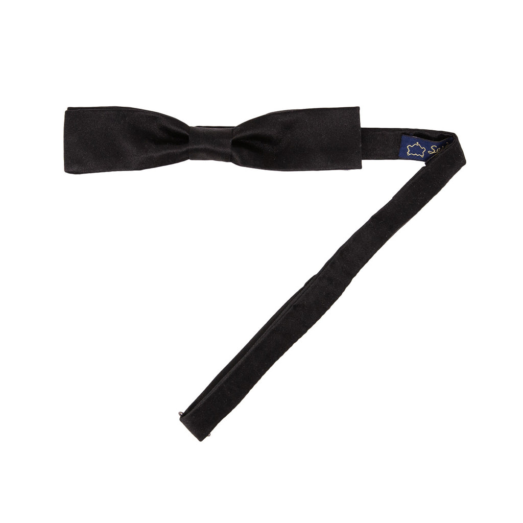 Black Slim Batwing Pre-Tied Silk Bow Tie - sera fine silk